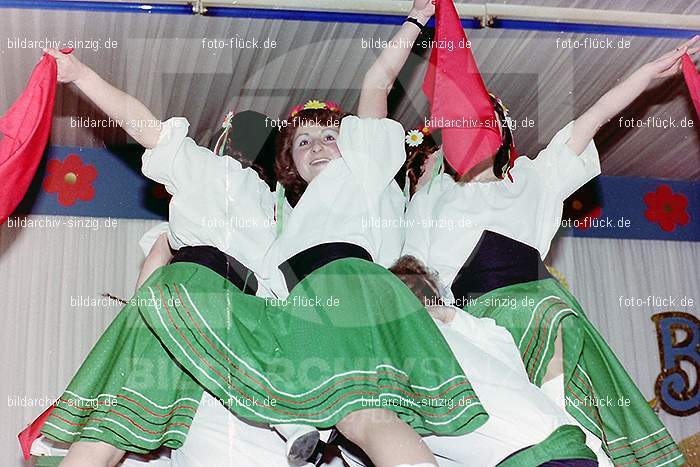1980 Karnevals-Sitzung im Helenensaal Sinzig: KRSTHLSN-007629