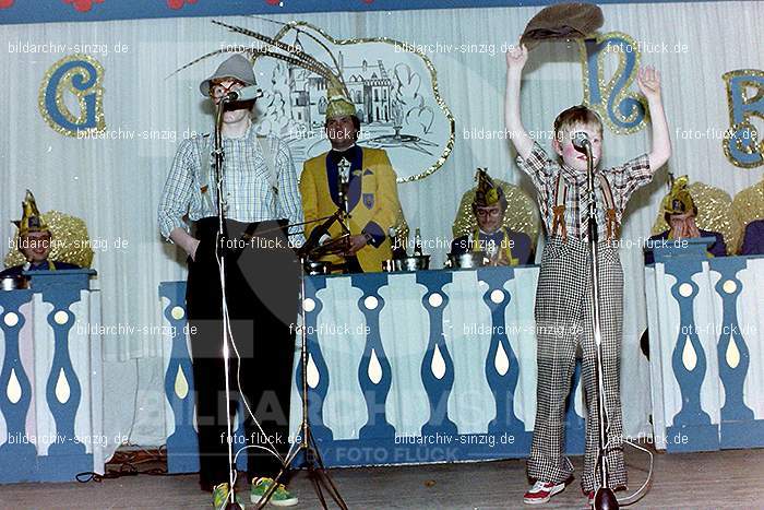 1980 Karnevals-Sitzung im Helenensaal Sinzig: KRSTHLSN-007637