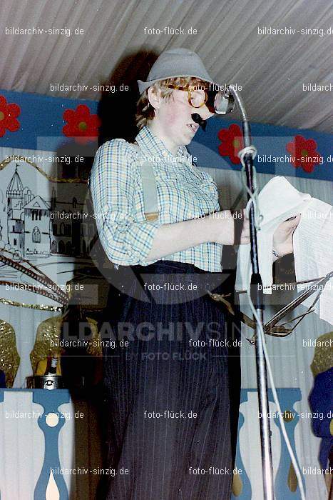 1980 Karnevals-Sitzung im Helenensaal Sinzig: KRSTHLSN-007638