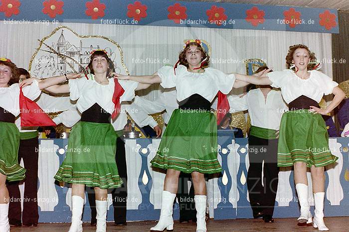 1980 Karnevals-Sitzung im Helenensaal Sinzig: KRSTHLSN-007639