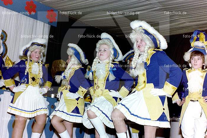 1980 Karnevals-Sitzung im Helenensaal Sinzig: KRSTHLSN-007650