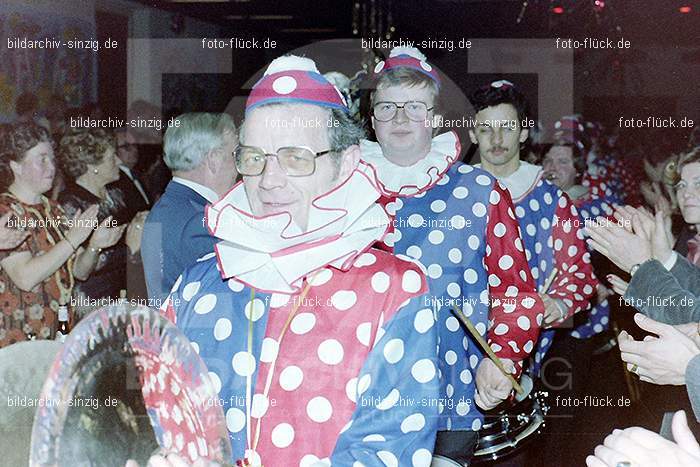 1980 Karnevals-Sitzung im Helenensaal Sinzig: KRSTHLSN-007655