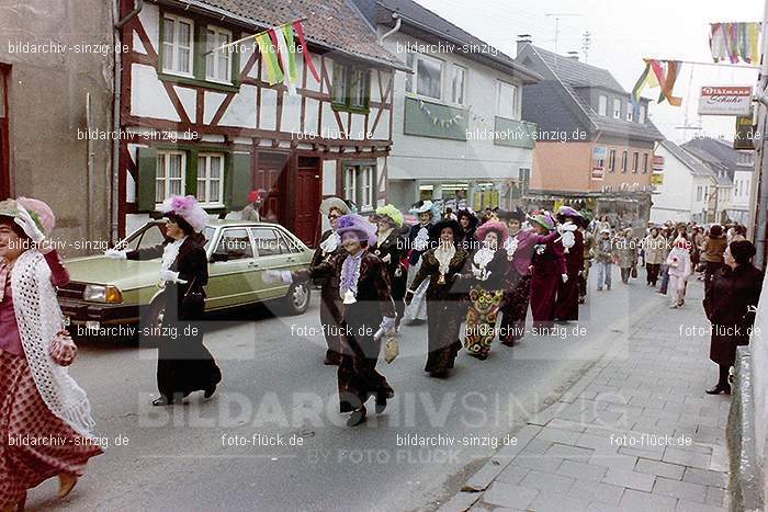 1980 Möhnekaffee im Helenensaal Sinzig: MHHLSN-007665