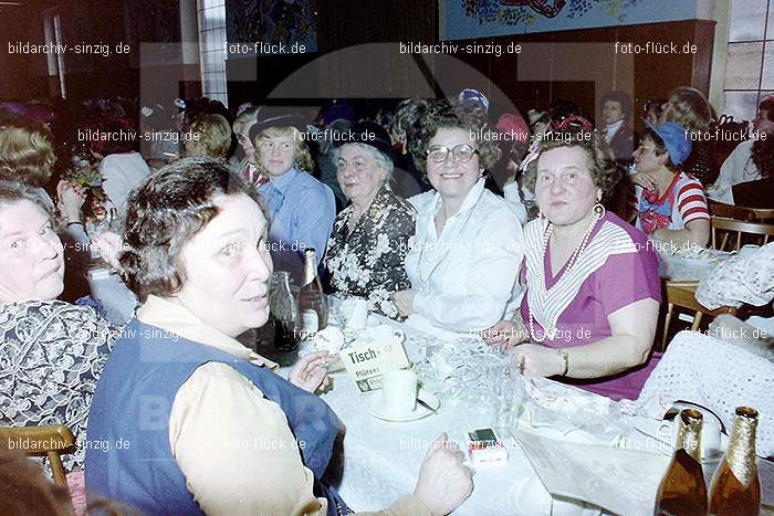 1980 Möhnekaffee im Helenensaal Sinzig: MHHLSN-007691