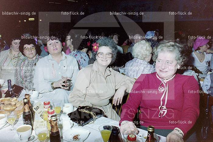 1980 Möhnekaffee im Helenensaal Sinzig: MHHLSN-007710