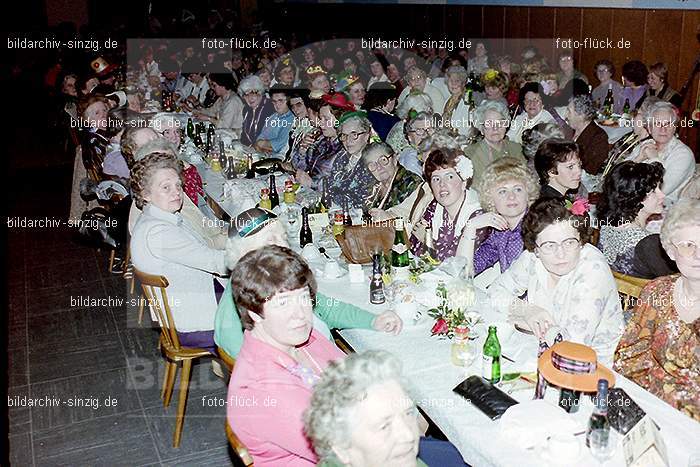 1980 Möhnekaffee im Helenensaal Sinzig: MHHLSN-007739