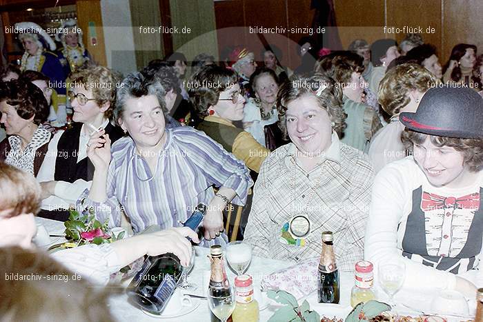 1980 Möhnekaffee im Helenensaal Sinzig: MHHLSN-007767