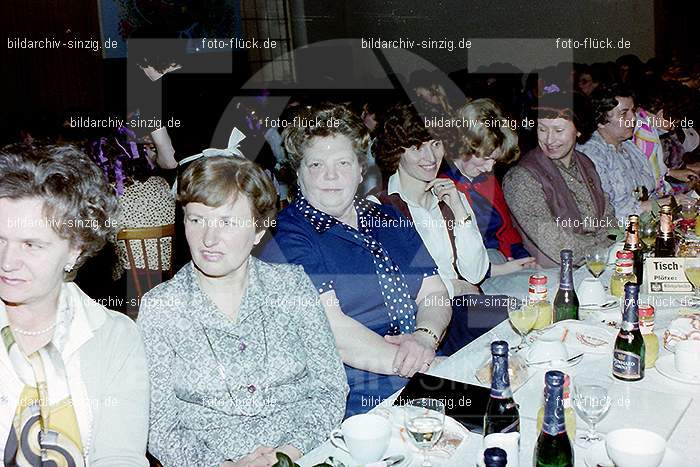 1980 Möhnekaffee im Helenensaal Sinzig: MHHLSN-007781