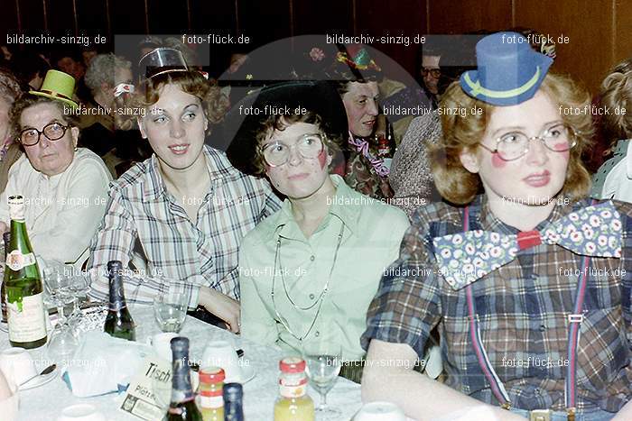 1980 Möhnekaffee im Helenensaal Sinzig: MHHLSN-007785