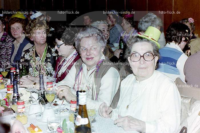 1980 Möhnekaffee im Helenensaal Sinzig: MHHLSN-007797