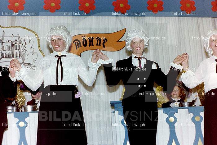 1980 Möhnekaffee im Helenensaal Sinzig: MHHLSN-007868