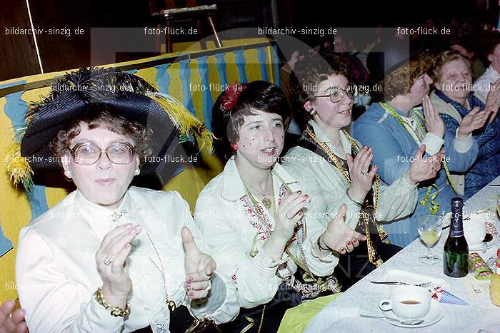 1980 Möhnekaffee im Helenensaal Sinzig: MHHLSN-007877