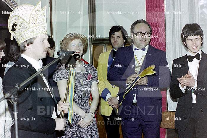 1980 Rosenmontag Prinzenfrühstück im Schloß Sinzig: RSPRSCSN-007938