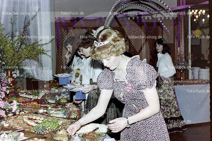 1980 Rosenmontag Prinzenfrühstück im Schloß Sinzig: RSPRSCSN-007942