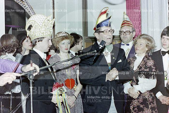 1980 Rosenmontag Prinzenfrühstück im Schloß Sinzig: RSPRSCSN-007945