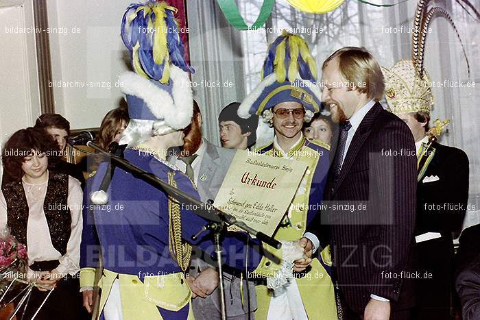 1980 Rosenmontag Prinzenfrühstück im Schloß Sinzig: RSPRSCSN-007961