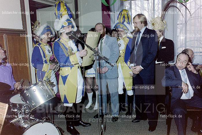 1980 Rosenmontag Prinzenfrühstück im Schloß Sinzig: RSPRSCSN-007963