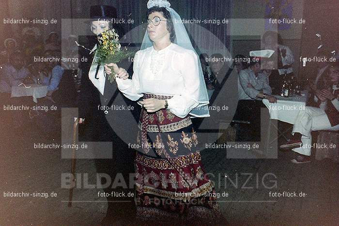 1980 Koisdorfer Sitzung im Saal Eisele: KSSTSLSL-007992