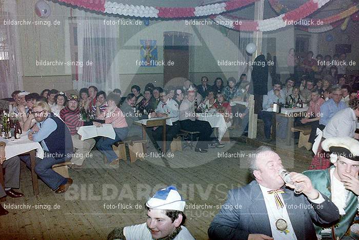 1980 Koisdorfer Sitzung im Saal Eisele: KSSTSLSL-008025