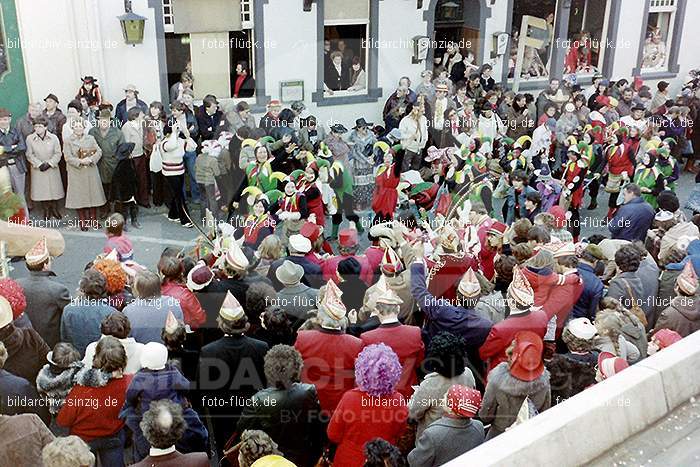 1980 Karnevals Umzug Veilchen Dienstag Sinzig: KRMZVLDNSN-008148