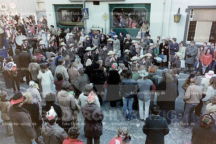 1980 Karnevals Umzug Veilchen Dienstag Sinzig: KRMZVLDNSN-008184
