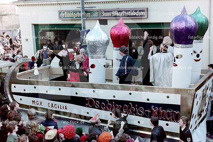 1980 Karnevals Umzug Veilchen Dienstag Sinzig: KRMZVLDNSN-008211