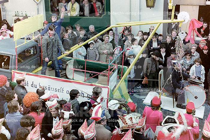 1980 Karnevals Umzug Veilchen Dienstag Sinzig: KRMZVLDNSN-008214