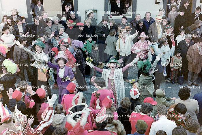 1980 Karnevals Umzug Veilchen Dienstag Sinzig: KRMZVLDNSN-008217