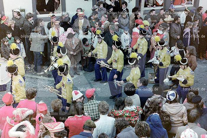 1980 Karnevals Umzug Veilchen Dienstag Sinzig: KRMZVLDNSN-008222