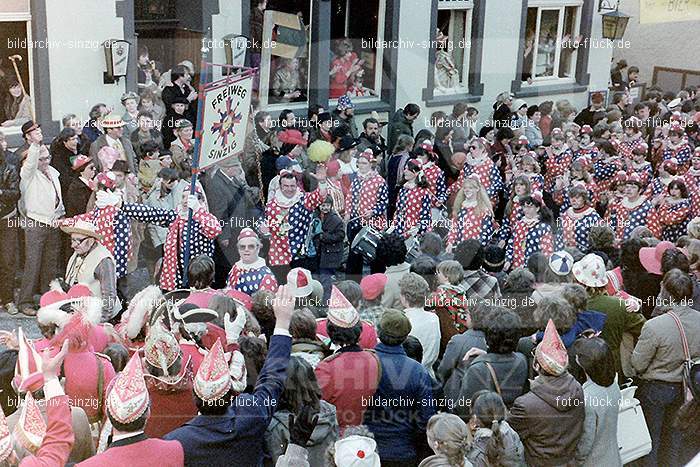 1980 Karnevals Umzug Veilchen Dienstag Sinzig: KRMZVLDNSN-008224