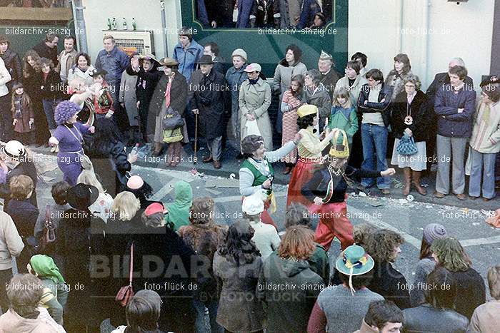 1980 Karnevals Umzug Veilchen Dienstag Sinzig: KRMZVLDNSN-008254