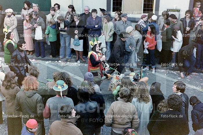 1980 Karnevals Umzug Veilchen Dienstag Sinzig: KRMZVLDNSN-008255