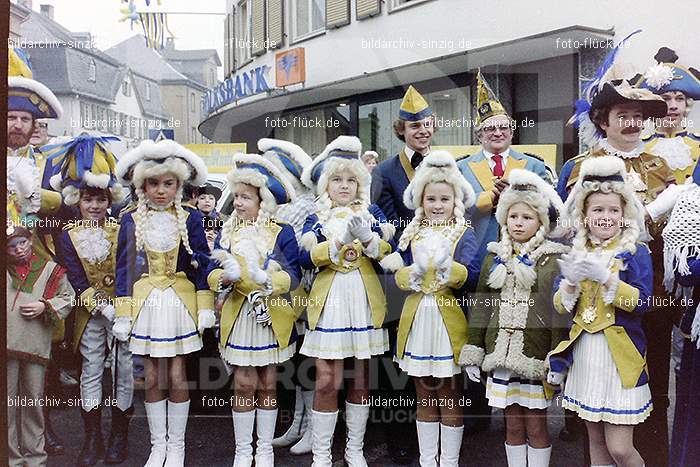 1979 Karneval im Kath. Kindergarten St. Peter Sinzig: KRKTKNSTPTSN-008485