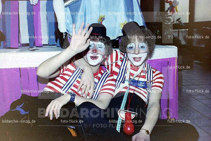 1979 Karneval im Kath. Kindergarten St. Peter Sinzig: KRKTKNSTPTSN-008511