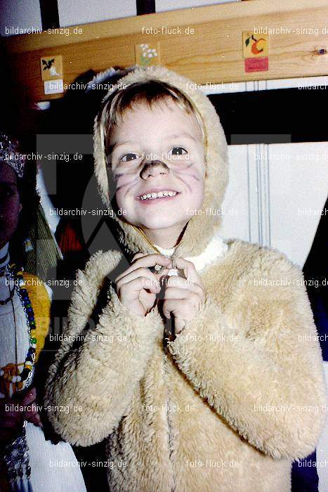 1979 Karneval im Kath. Kindergarten St. Peter Sinzig: KRKTKNSTPTSN-008544