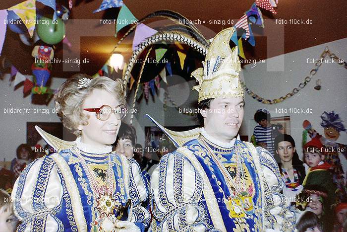1979 Karneval im Kath. Kindergarten St. Peter Sinzig: KRKTKNSTPTSN-008569