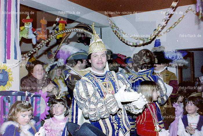1979 Karneval im Kath. Kindergarten St. Peter Sinzig: KRKTKNSTPTSN-008594