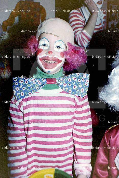1979 Karneval im Kath. Kindergarten St. Peter Sinzig: KRKTKNSTPTSN-008599