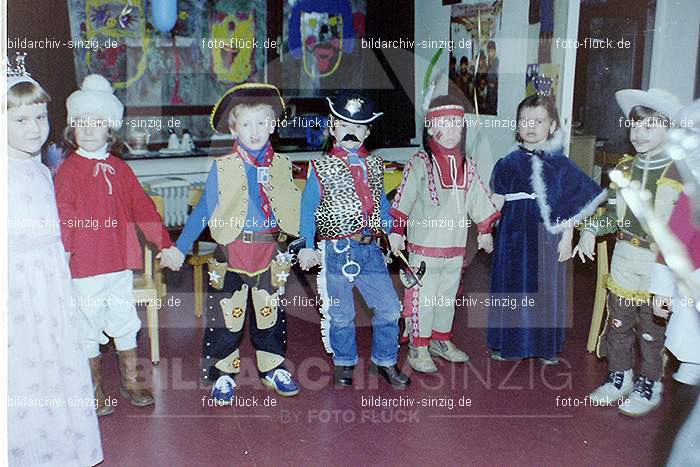 1979 Karneval im Kath. Kindergarten St. Peter Sinzig: KRKTKNSTPTSN-008620