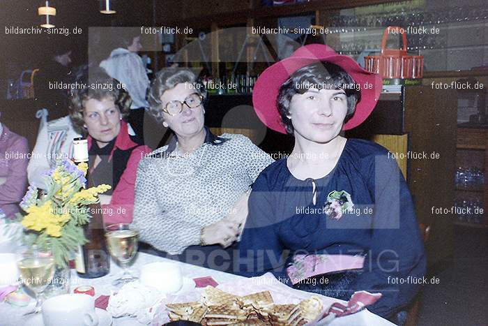 1979 Möhnekaffee im Helenensaal Sinzig: MHHLSN-008698