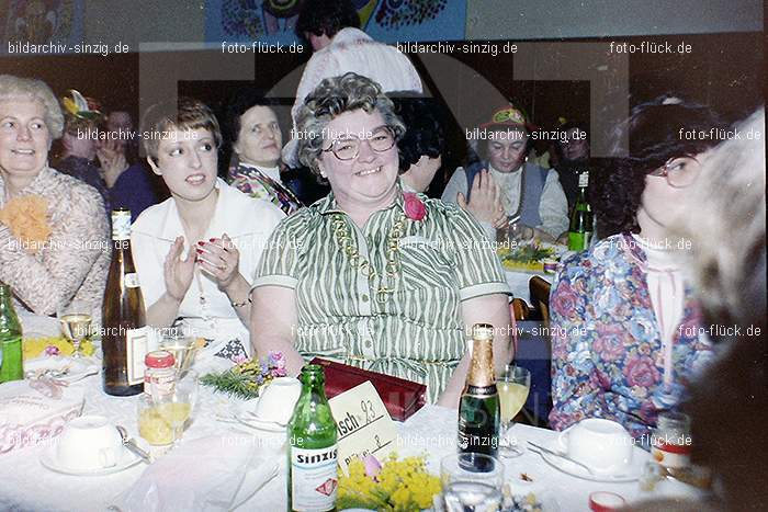 1979 Möhnekaffee im Helenensaal Sinzig: MHHLSN-008751