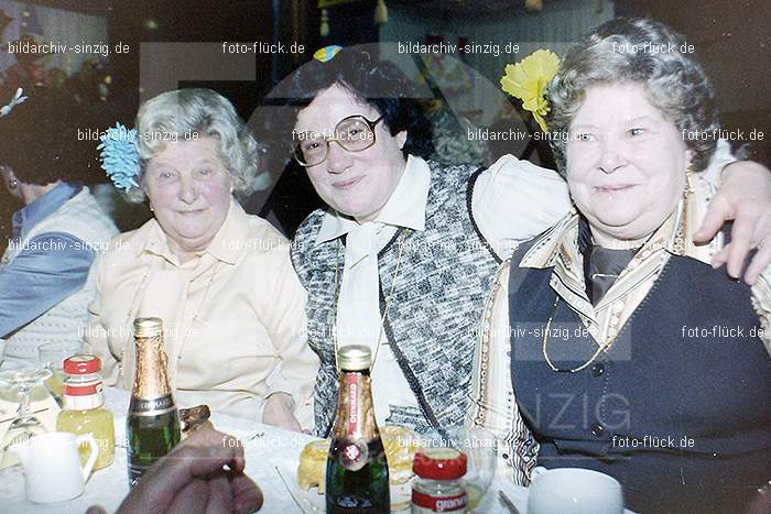 1979 Möhnekaffee im Helenensaal Sinzig: MHHLSN-008767