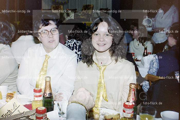 1979 Möhnekaffee im Helenensaal Sinzig: MHHLSN-008771