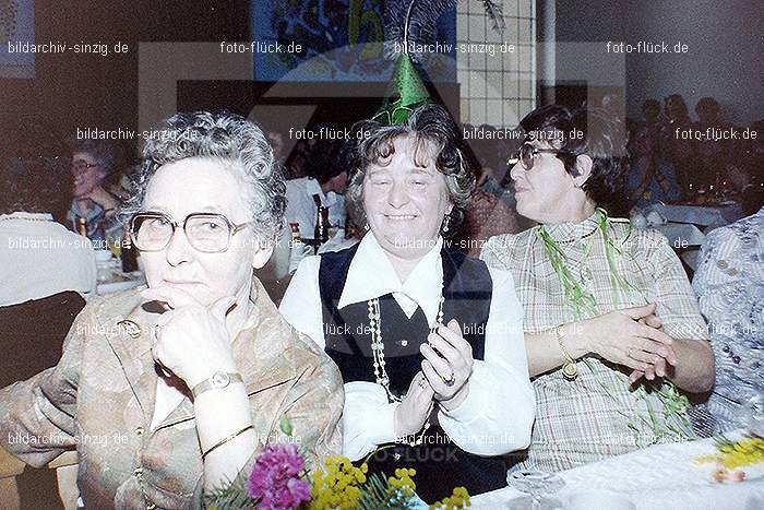 1979 Möhnekaffee im Helenensaal Sinzig: MHHLSN-008824