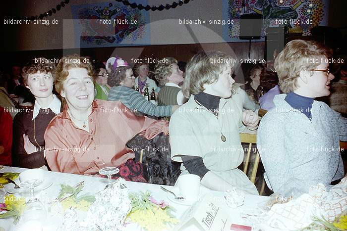 1979 Möhnekaffee im Helenensaal Sinzig: MHHLSN-008873