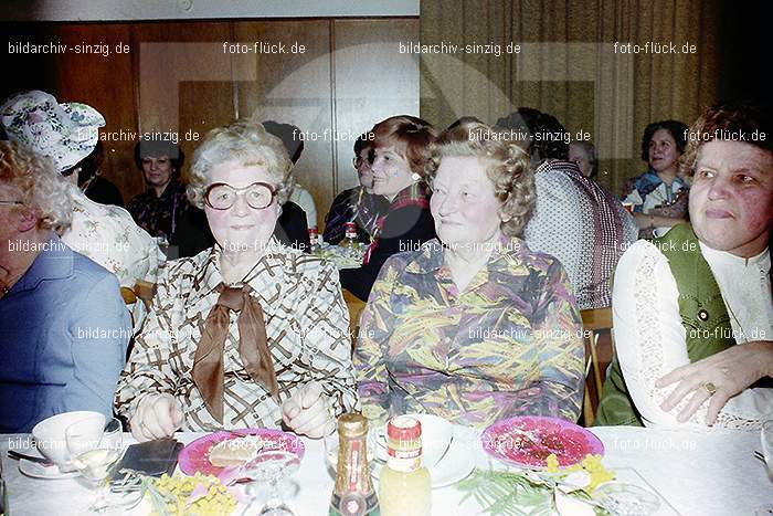 1979 Möhnekaffee im Helenensaal Sinzig: MHHLSN-008880