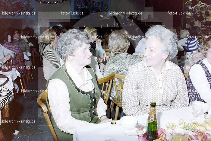 1979 Möhnekaffee im Helenensaal Sinzig: MHHLSN-008894