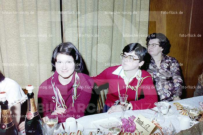 1979 Möhnekaffee im Helenensaal Sinzig: MHHLSN-008910