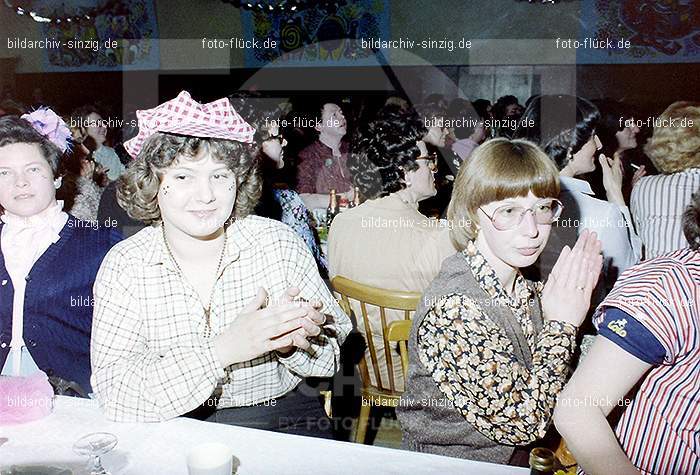 1979 Möhnekaffee im Helenensaal Sinzig: MHHLSN-008932