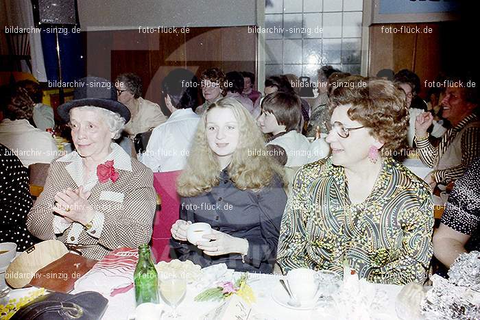 1979 Möhnekaffee im Helenensaal Sinzig: MHHLSN-008962